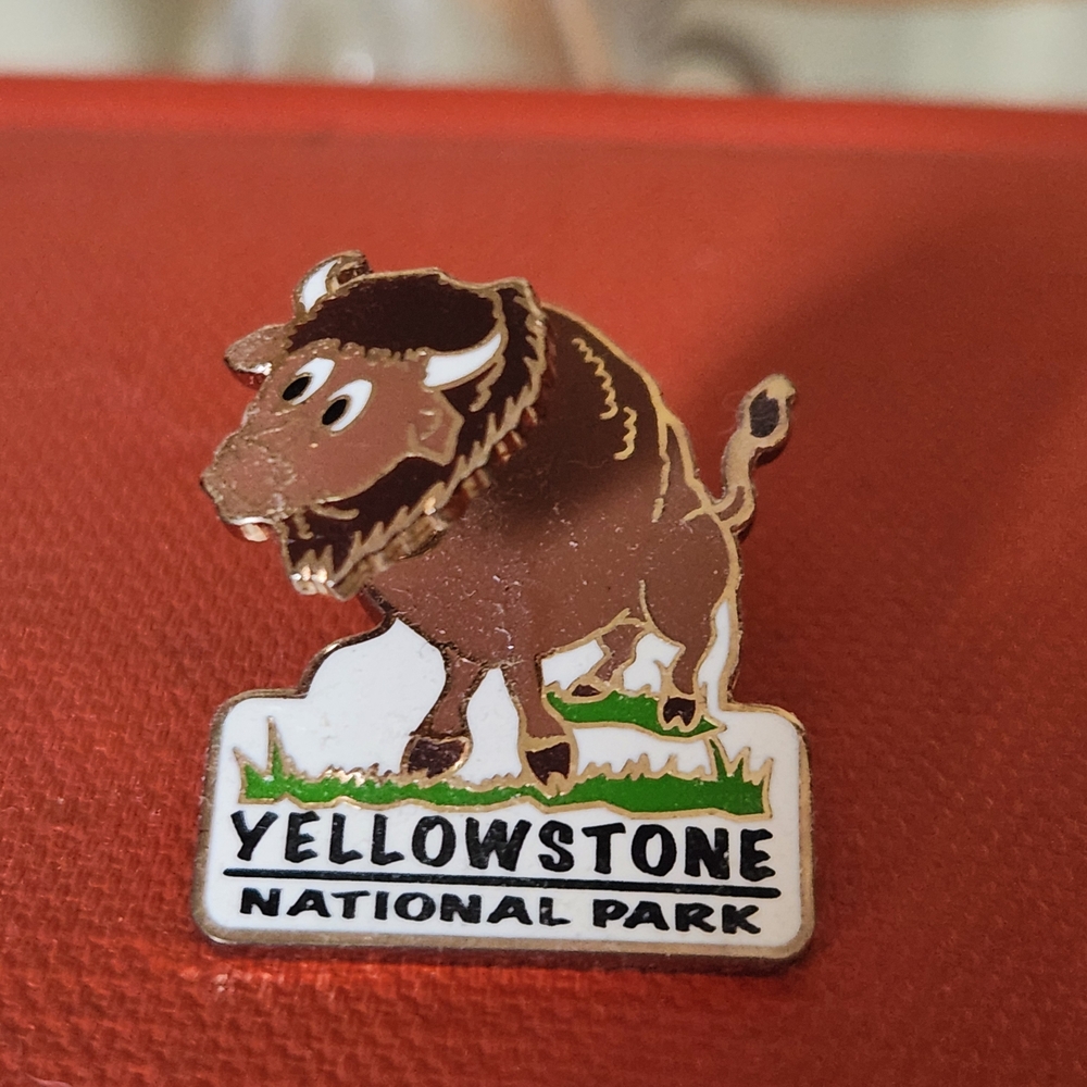 Yellowstone National Park Buffalo Enamel Pin - Brown